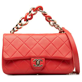 Chanel-Chanel Red Small Lambskin Elegante Corrente Única Aba-Vermelho