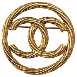 Chanel-Chanel Gold CC Brooch-Golden