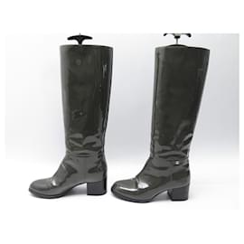 Chanel-CHAUSSURES CHANEL BOTTES CAVALIERES G28474 37.5 CUIR VERNIS + BOITE BOOTS-Kaki