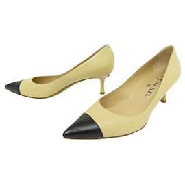 Chanel-NEW CHANEL G SHOES24912 39.5 TWO-TONE LEATHER PUMPS + SHOES BOX-Other