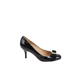 Salvatore Ferragamo-patent leather heels-Black
