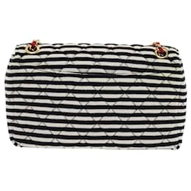 Chanel-CHANEL Matelasse Shoulder Bag Quilted Canvas Black White Red CC Auth 50442A-Black