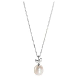 Tiffany & Co-TIFFANY Y COMPAÑIA. Colgante de perlas de hoja de olivo de Paloma Picasso en plata de ley-Otro