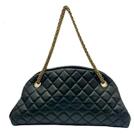 Chanel-Chanel Mademoiselle-Black