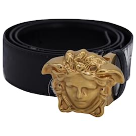 Versace-Cinto Versace com estampa floral em couro preto-Preto