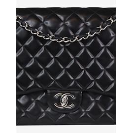Chanel-Pele de cordeiro maxi preta 2010 aba forrada clássica-Preto