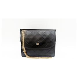 Chanel-Carteira Chanel Timeless Classic Mini Wallet on Chain-Preto