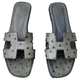 Hermès-sandals-Grey