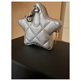 Chanel-Cadeau VIP Chanel - porte-monnaie en forme d'étoile-Argenté