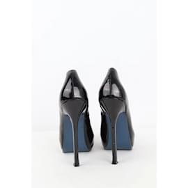 Saint Laurent-patent leather heels-Black