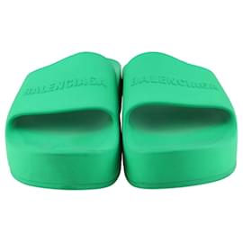 Balenciaga-Ciabatte robuste verdi di Balenciaga-Verde