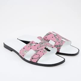 Hermès-Hermes Pink Les Cles Bandana Oran Sandals-Pink