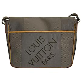 Louis Vuitton-Louis Vuitton Messenger-Brown