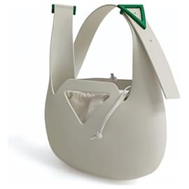 Bottega Veneta-Bottega Veneta Small Punch Rubber bag in white rubber-White