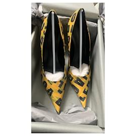 Balenciaga-Sapatos de salto alto Balenciaga Knife 110mm-Preto,Amarelo