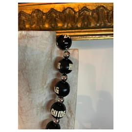 Dolce & Gabbana-Collier DOLCE & GABBANA avec de grosses perles noires et des inscriptions et logos.-Noir