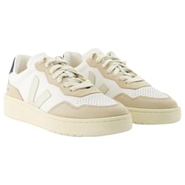 Veja-V-90 Sneakers - Veja - Leather - White Pierre-White