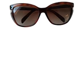 Fendi-Sunglasses-Brown