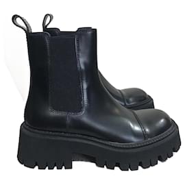 Balenciaga-BALENCIAGA  Ankle boots T.eu 38 leather-Black