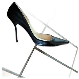 Christian Louboutin pumps size 38.5, model Décolleté. Black