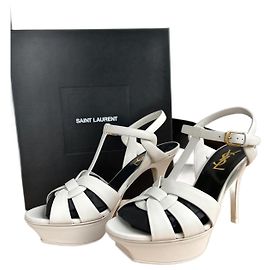 Yves Saint Laurent Tribute 75 Sandalen Weiß Leder Weiß