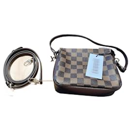 Louis Vuitton-Clutch-Marrone scuro