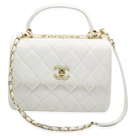 Chanel-Chanel – Kleine, trendige CC-Flap-Tasche aus gestepptem Lammleder in Weiß-Weiß