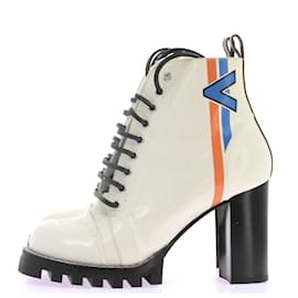 Louis Vuitton-Louis Vuitton ankle boots T.EU 40 Leather-Cream