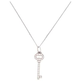 Tiffany & Co-TIFFANY & CO VINTAGE KEY OVAL PENDANT PLATINUM DIAMOND NECKLACE NECKLACE-Silvery