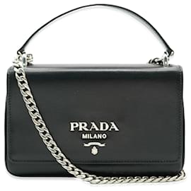 Prada-Prada Crossbody com corrente com aba e logotipo em couro de bezerro preto-Preto