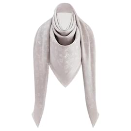 Louis Vuitton-LV Shawl new monogram silk Gris Perle colour-Grey