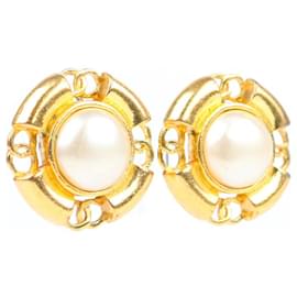 Chanel-Chanel earrings CC-Golden