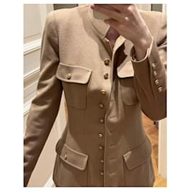 Chanel-Stupenda giacca beige con bottoni CC-Beige