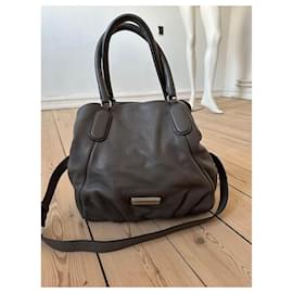 Marc by Marc Jacobs-New Q Fran-Grey