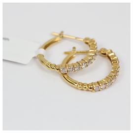 Autre Marque-18k gold earrings set with 20 Natural diamonds-Golden