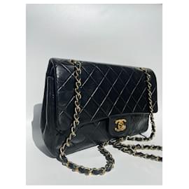 Chanel-Klassische Chanel Handtasche-Schwarz