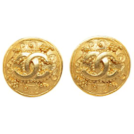 Chanel-Brincos Chanel Gold CC Clip On-Dourado