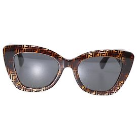 Fendi Lunettes de soleil œil de chat Zucca marron Marron