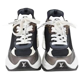 Louis Vuitton-Louis Vuitton Black/Corrida do Monograma Branco 55 Tênis com cadarços-Preto