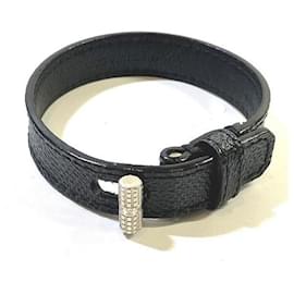 Louis Vuitton-Damier Graphite Cuff It Bracelet  M6690D-Other