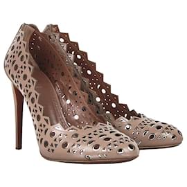 Alaïa-Alaia Black Leather Laser-Cut Heels-Light brown