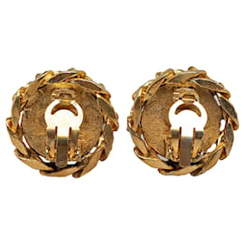 Chanel-Boucles d'oreilles à clip en strass CC doré Chanel-Doré