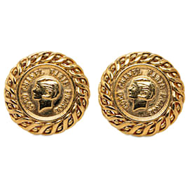 Chanel-Chanel Gold Coco Clip-On Earrings-Golden