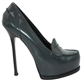 Yves Saint Laurent-Dark Grey Platform Leather Heels-Grey