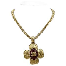Chanel-Pendentif croix en chaîne dorée Chanel 96A-Bijouterie dorée