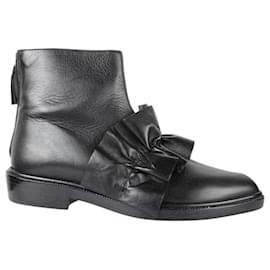 Msgm-Black Leather Flat Anckle Boots-Black
