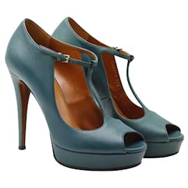 Gucci-Teal Leather Betty T-Strap Platform Pumps-Green