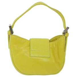 Fendi-FENDI Mini Croissant Bolso de mano Cuero Amarillo Auth yk10174UNA-Amarillo