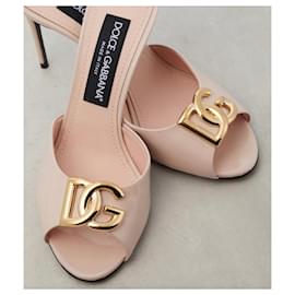 Dolce & Gabbana-Logo patent leather mules-Pink