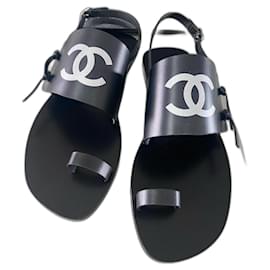 Chanel-Chanel flip-flop sandals-Black,White